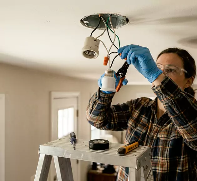 Professional Light Socket Replacement: Your Local Fixture Repair Team in Lithia, FL