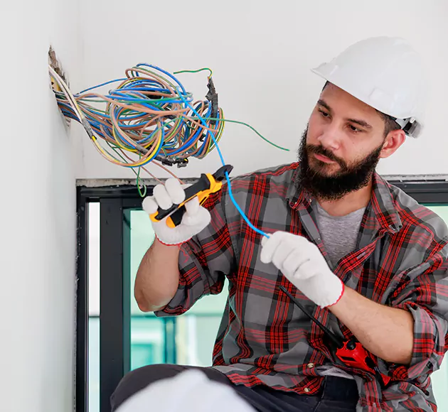 Professional Low Voltage Electrician: Your Local Systems Technician in Lithia, FL